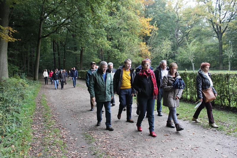 MG Herfstwandeling op 18-10-2015, org. Judith & Monke Menten (33).JPG